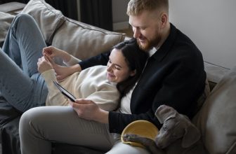 BookBeat vai Storytel - Kumpi on parempi vaihtoehto